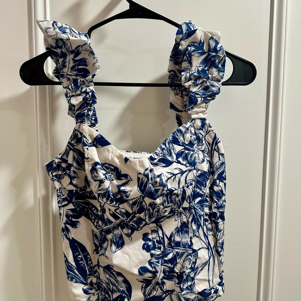 Abercrombie & Fitch White Camisole with Blue Floral Print - Picture 1 of 3